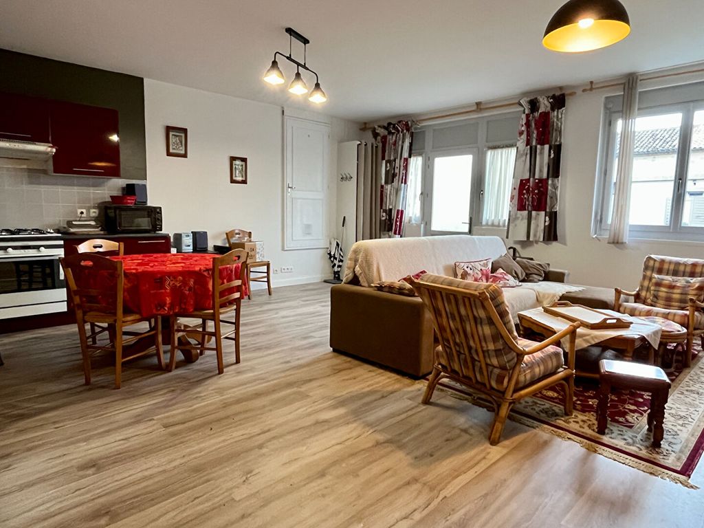 Achat maison à vendre 4 chambres 119 m² - Nérac