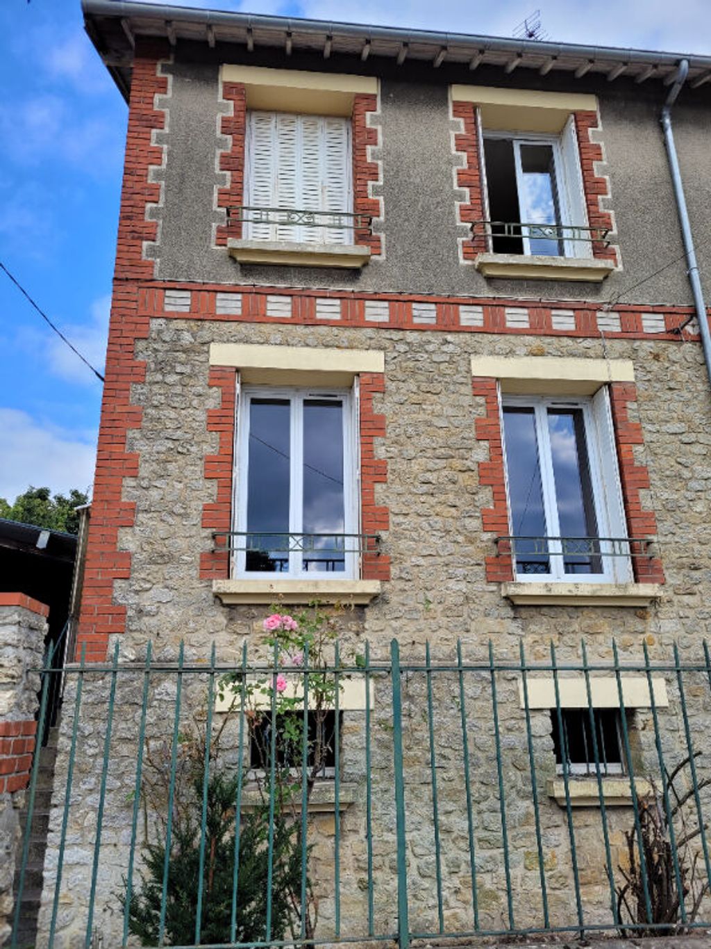 Achat maison à vendre 2 chambres 59 m² - Gournay-en-Bray