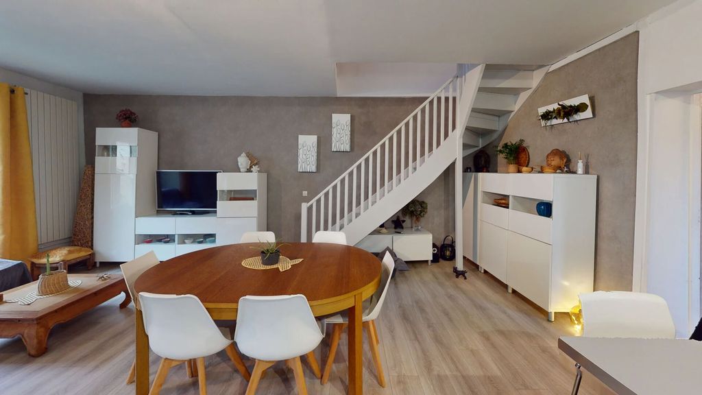 Achat maison à vendre 5 chambres 127 m² - Massy