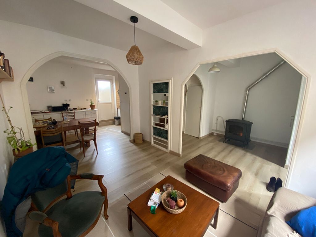 Achat maison à vendre 3 chambres 114 m² - Villemoustaussou