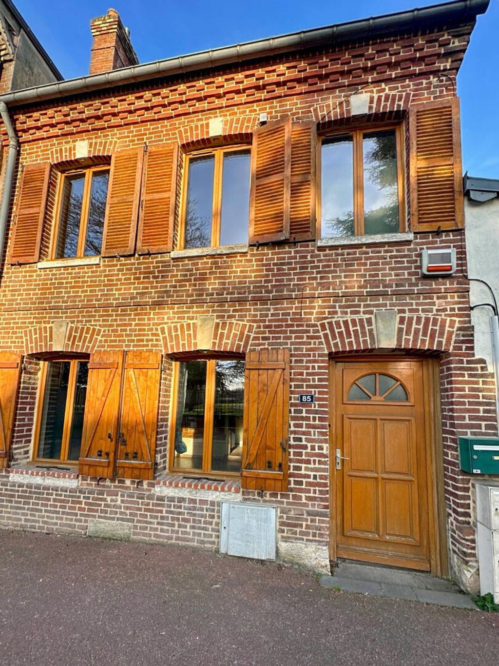 Achat maison à vendre 2 chambres 89 m² - Saint-Clair-sur-Epte