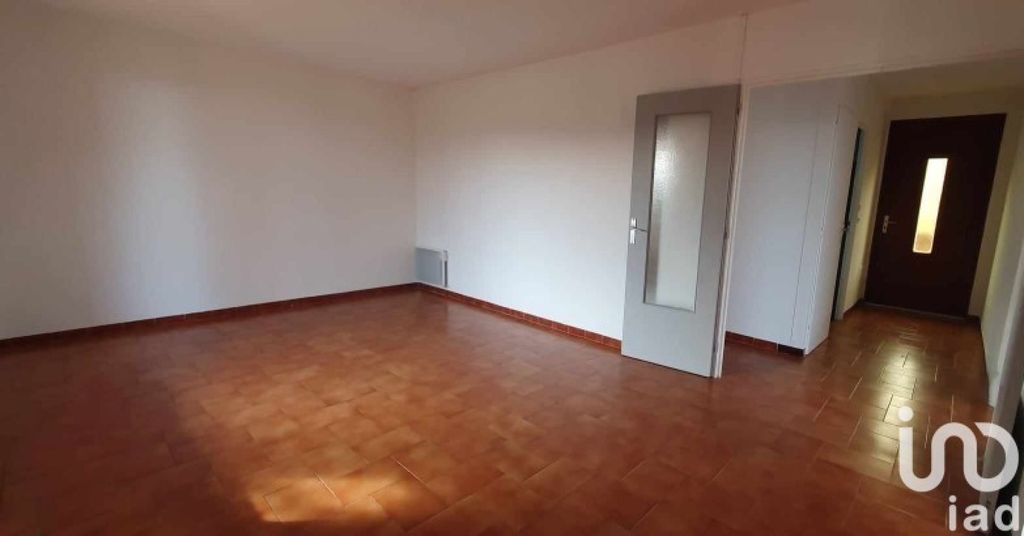 Achat appartement à vendre 3 pièces 68 m² - Le Luc