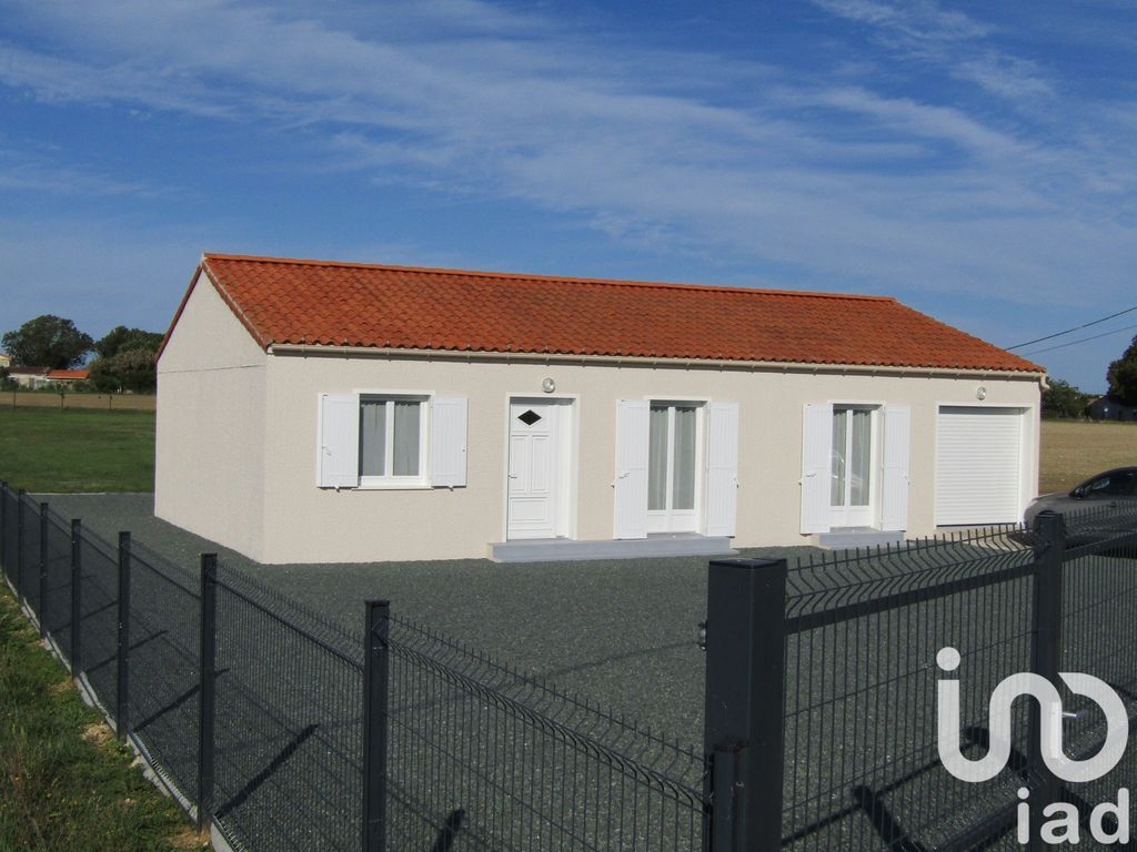 Achat maison à vendre 4 chambres 105 m² - Saint-Nazaire-sur-Charente