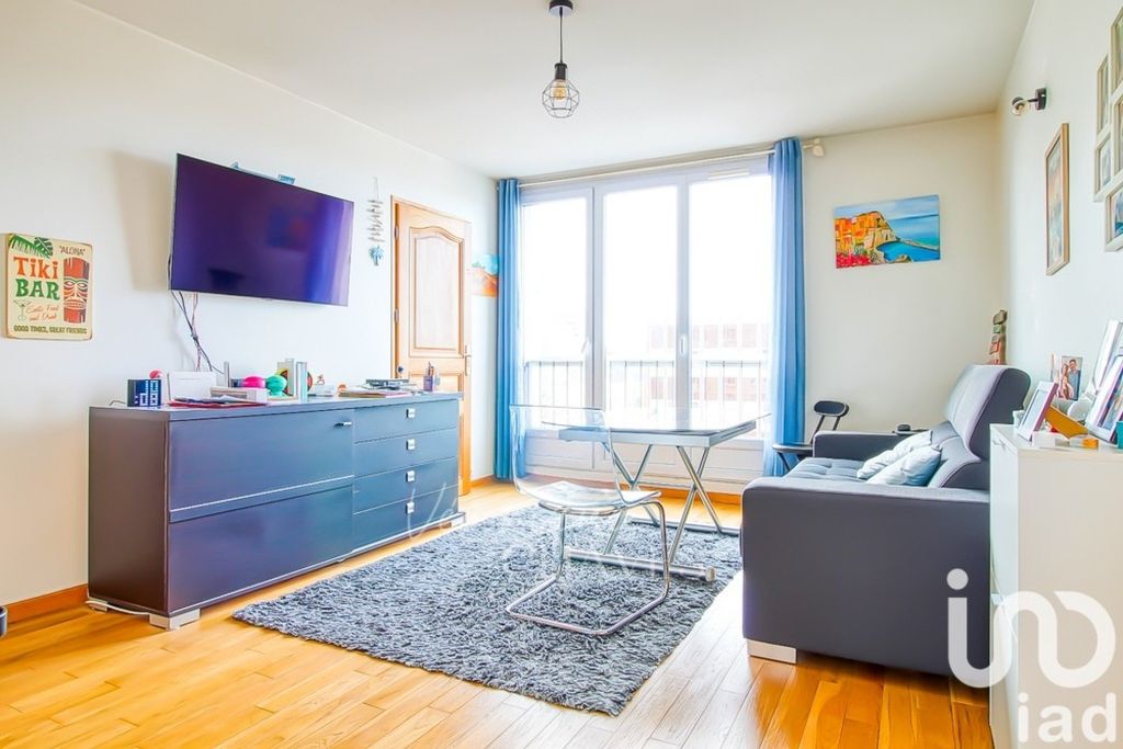 Achat appartement à vendre 4 pièces 62 m² - Rueil-Malmaison