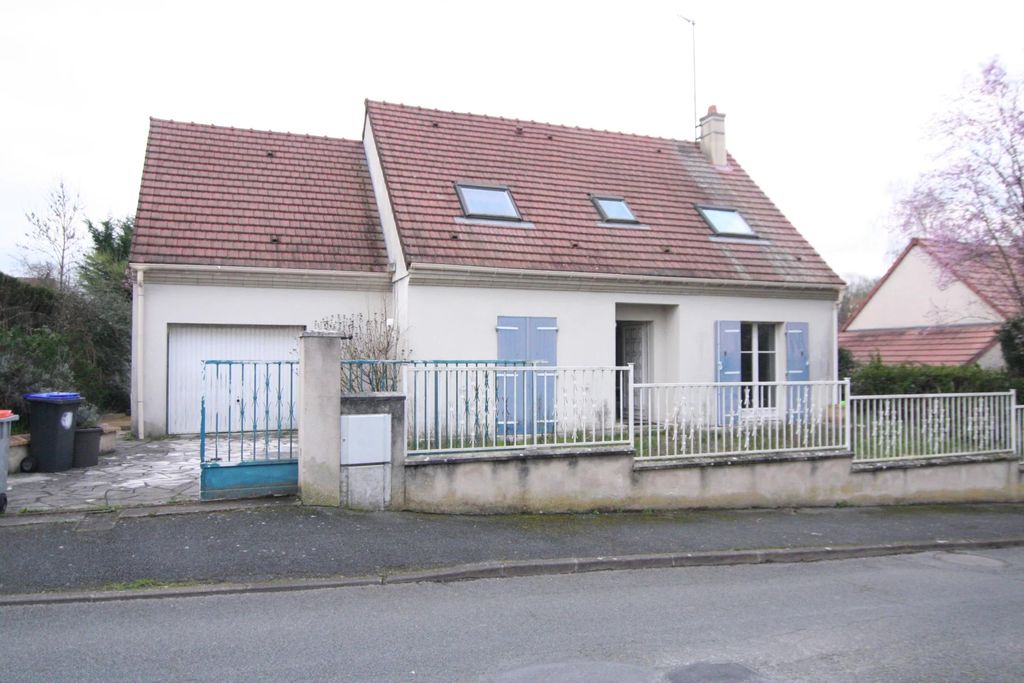 Achat maison à vendre 4 chambres 116 m² - Saint-Chéron