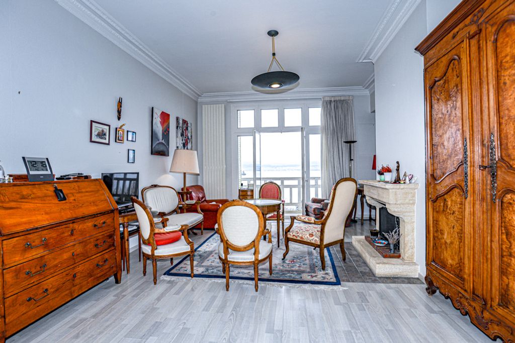 Achat appartement à vendre 4 pièces 126 m² - Thonon-les-Bains