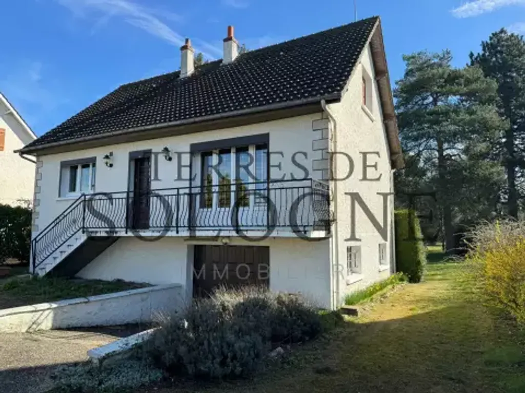 Achat maison à vendre 2 chambres 134 m² - Lamotte-Beuvron