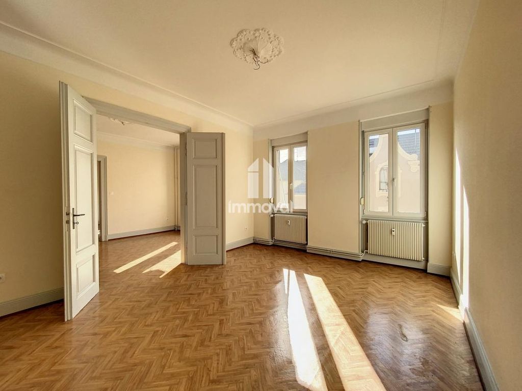 Achat appartement à vendre 4 pièces 87 m² - Schiltigheim