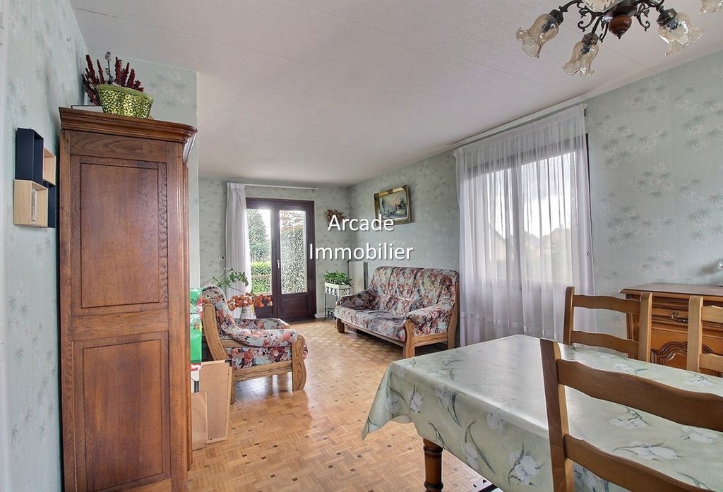 Achat maison à vendre 3 chambres 90 m² - Gainneville