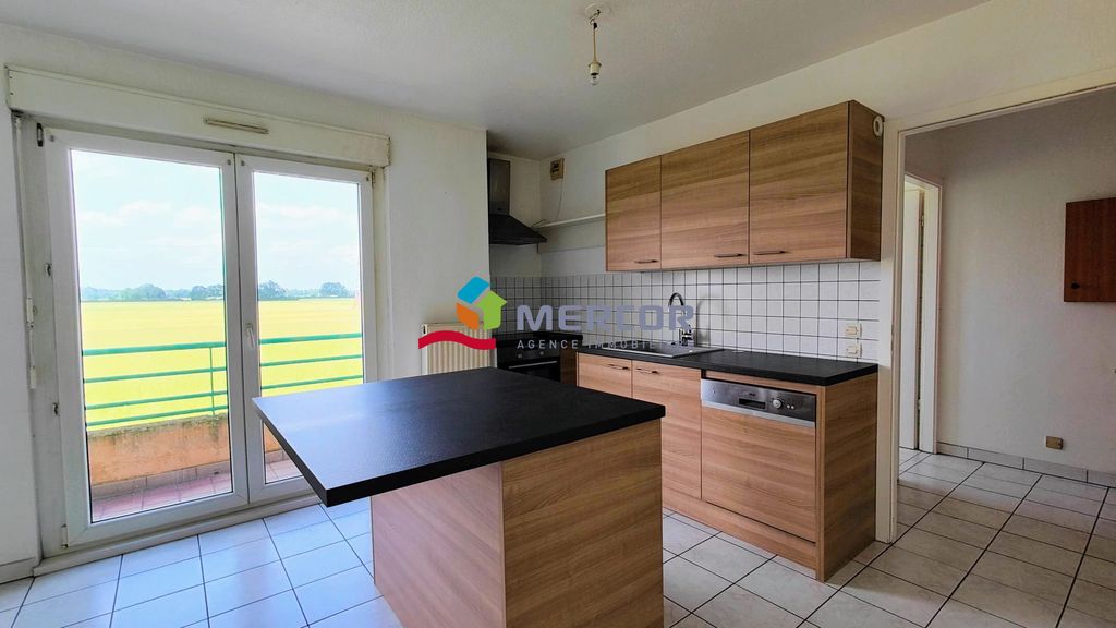 Achat appartement à vendre 2 pièces 48 m² - Holtzheim