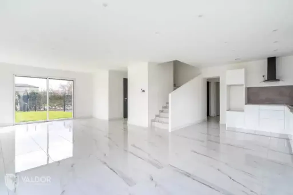 Achat maison à vendre 4 chambres 121 m² - Taponas