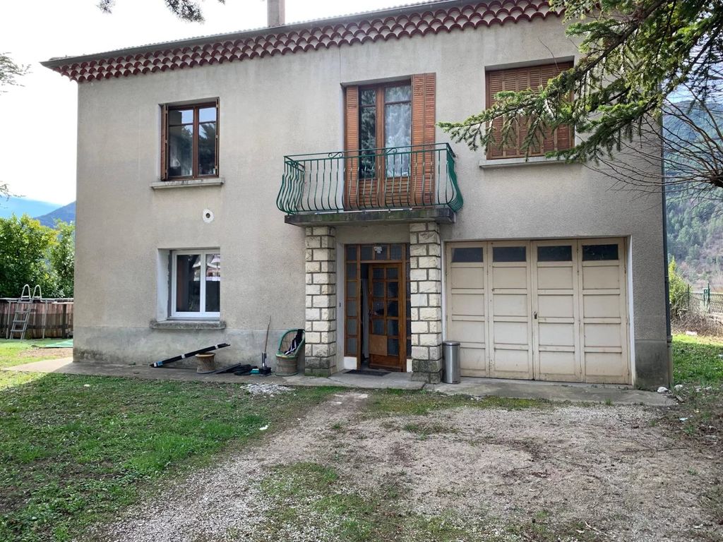 Achat maison à vendre 5 chambres 130 m² - Die