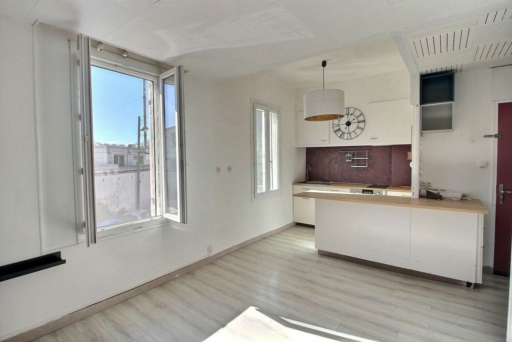 Achat appartement à vendre 2 pièces 34 m² - Marseille 10ème arrondissement