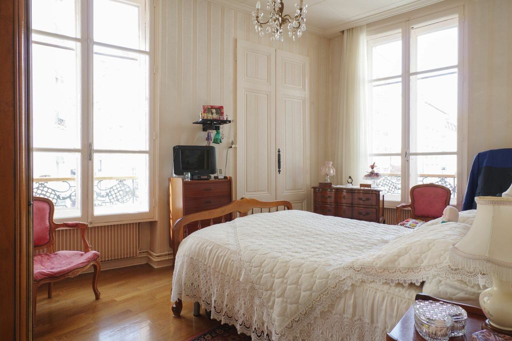 Achat appartement à vendre 2 pièces 53 m² - Lyon 7ème arrondissement