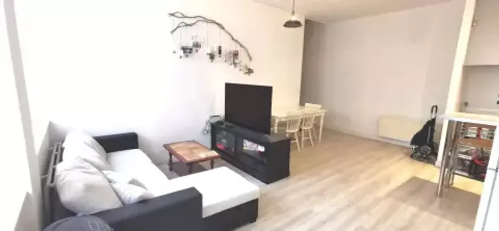 Achat appartement à vendre 2 pièces 56 m² - Saint-Étienne