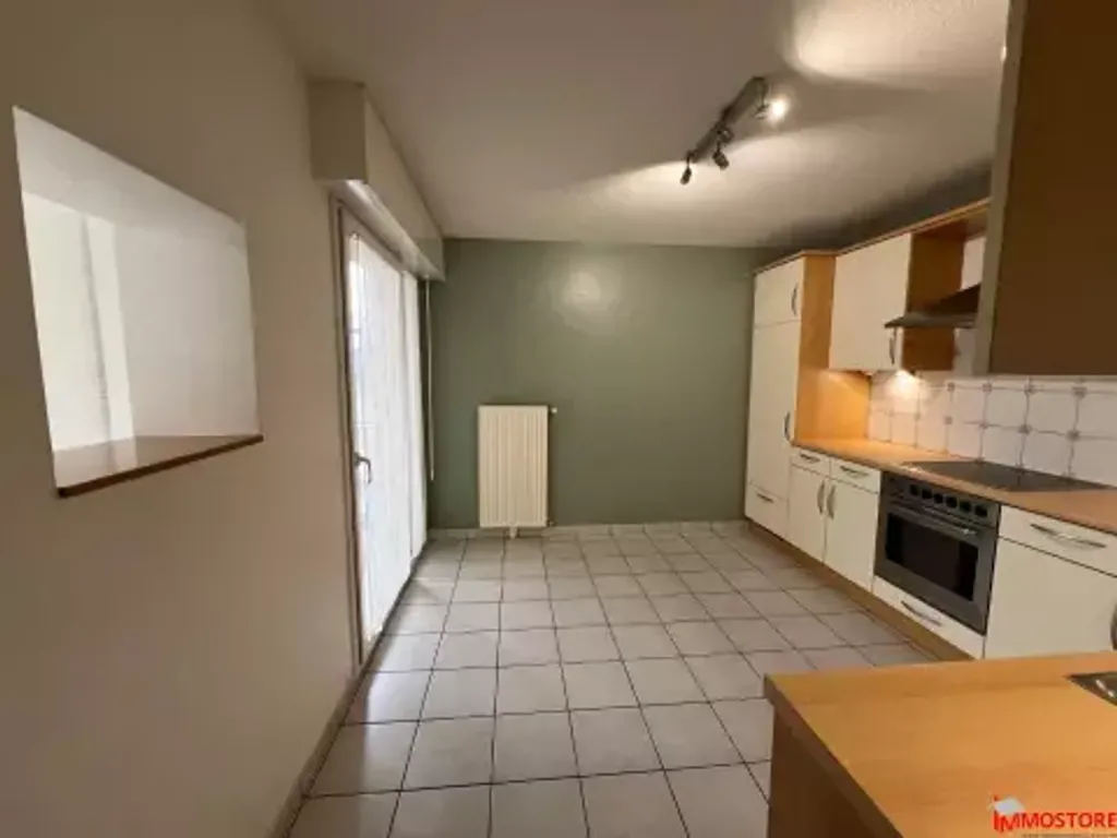 Achat appartement à vendre 4 pièces 104 m² - Hagenthal-le-Haut