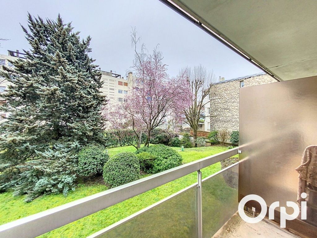 Achat appartement à vendre 2 pièces 56 m² - Clamart