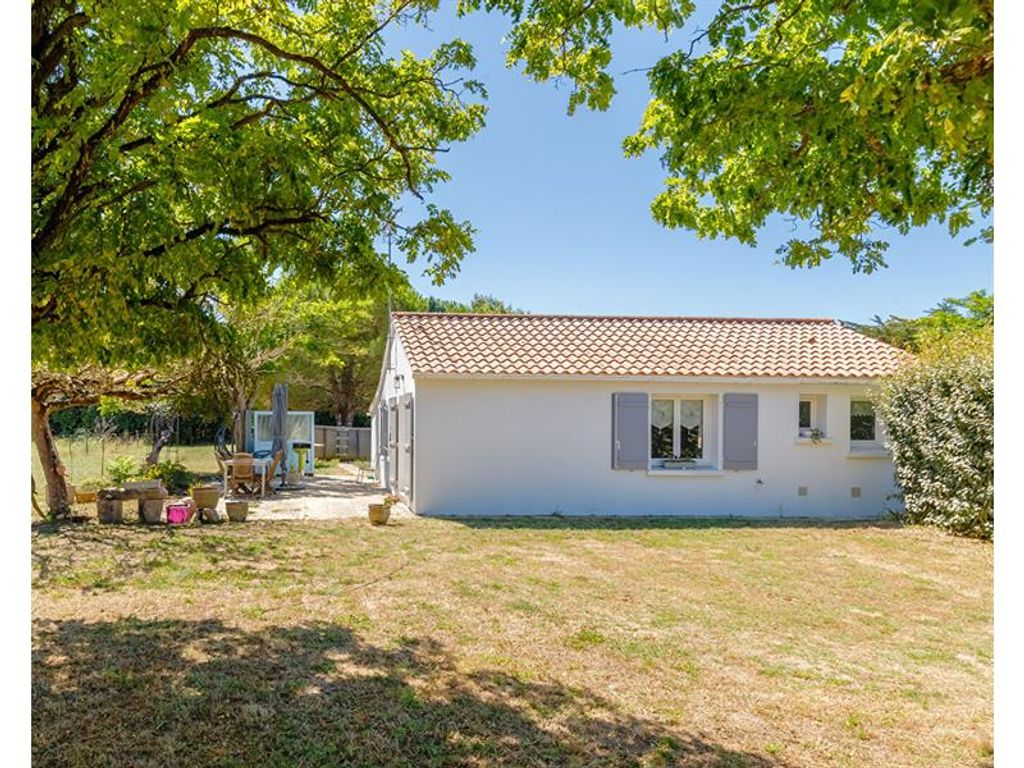 Achat maison à vendre 3 chambres 60 m² - Saint-Jean-de-Monts