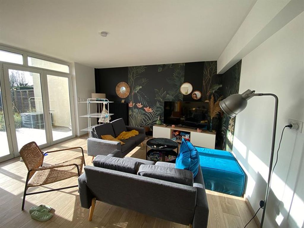 Achat maison à vendre 4 chambres 105 m² - Poitiers