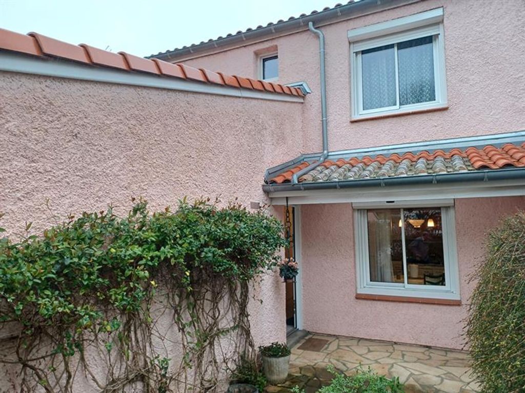 Achat maison à vendre 3 chambres 94 m² - Saint-Orens-de-Gameville