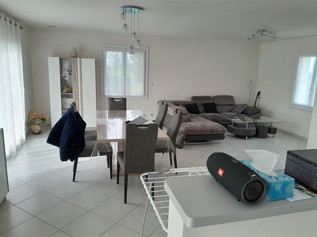 Achat maison à vendre 3 chambres 127 m² - Essarts-en-Bocage