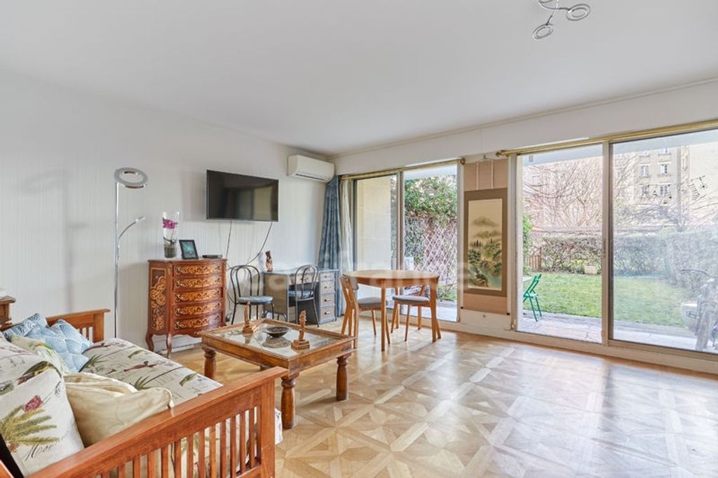 Achat studio à vendre 45 m² - Saint-Mandé