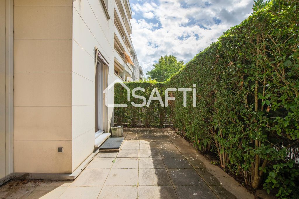 Achat appartement à vendre 2 pièces 50 m² - Saint-Maur-des-Fossés