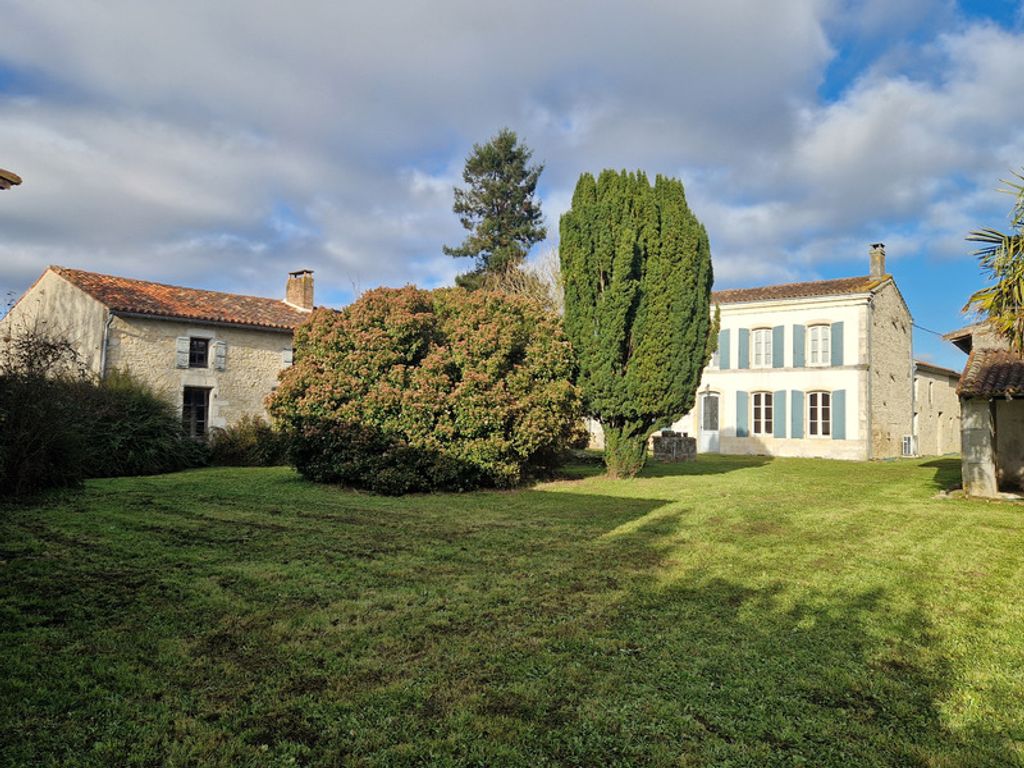 Achat maison 4 chambre(s) - Saint-Savinien