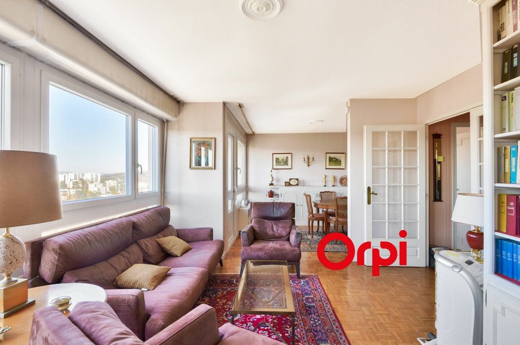 Achat appartement à vendre 5 pièces 89 m² - Oullins