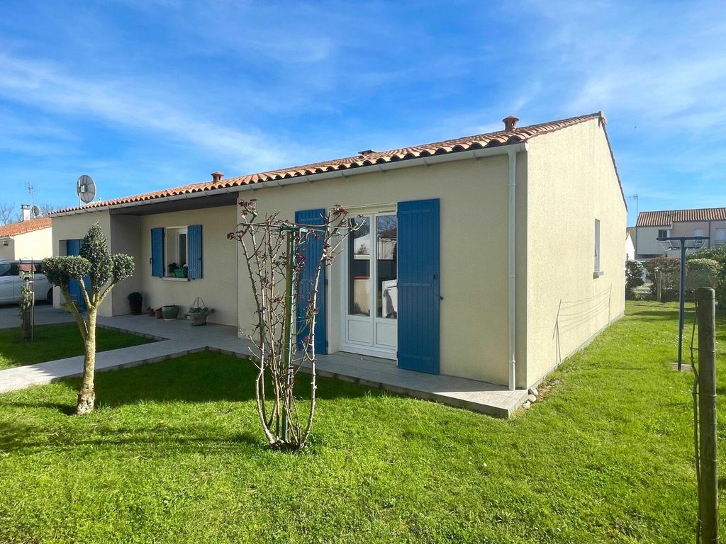 Achat maison à vendre 3 chambres 92 m² - Saint-Georges-d'Oléron