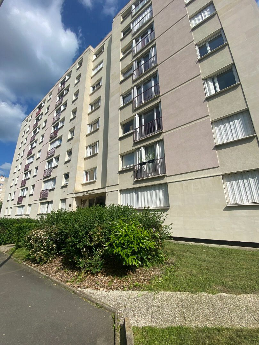 Achat appartement à vendre 3 pièces 98 m² - Compiègne