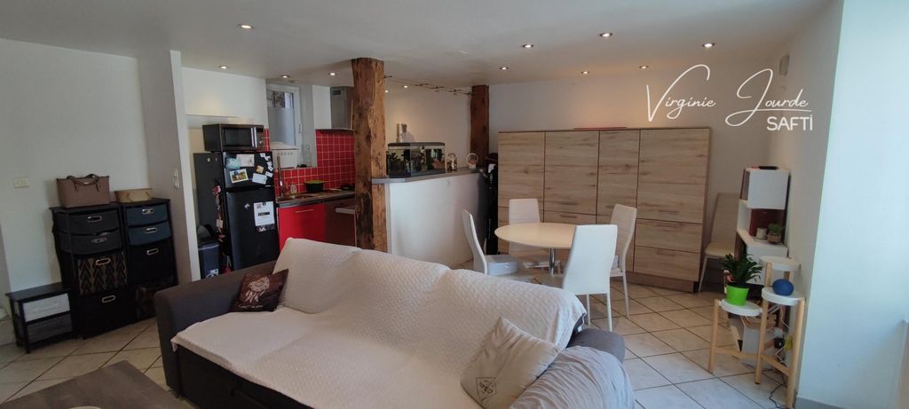 Achat maison à vendre 3 chambres 102 m² - Les Martres-de-Veyre