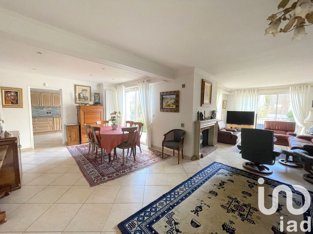 Achat maison à vendre 5 chambres 135 m² - Étiolles