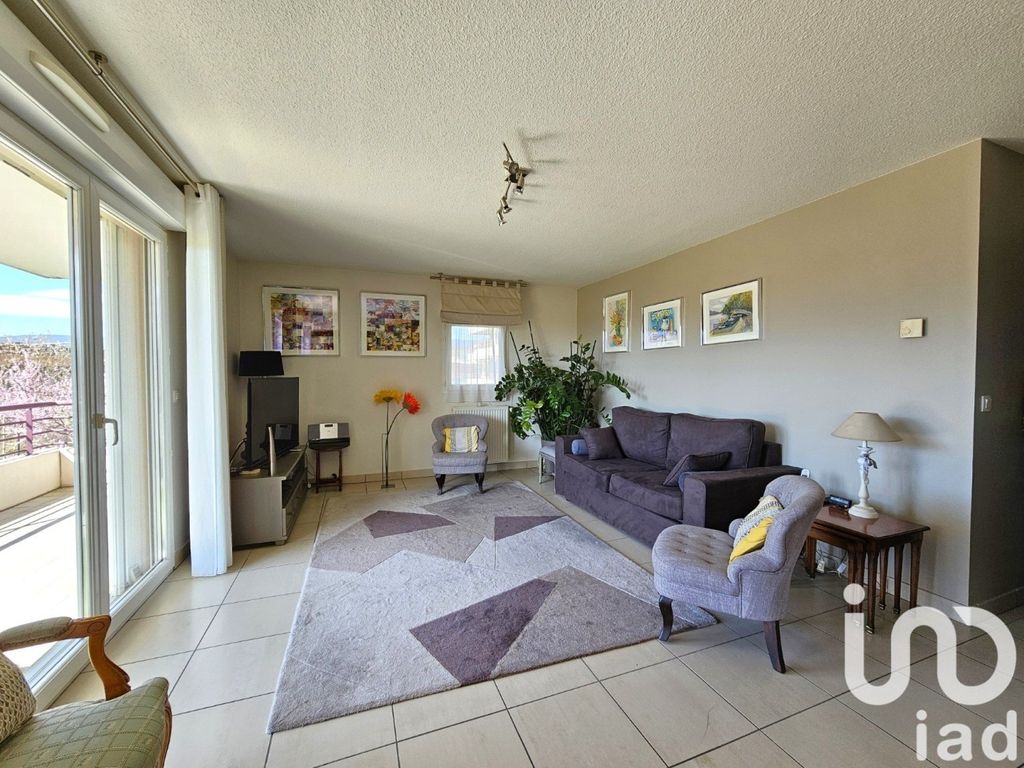 Achat appartement à vendre 4 pièces 94 m² - Saint-Alban-Leysse