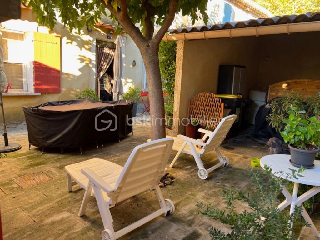 Achat maison à vendre 3 chambres 120 m² - Maussane-les-Alpilles