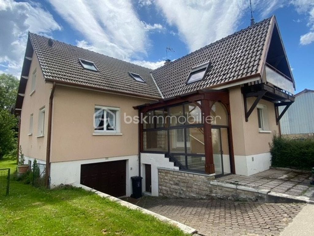 Achat maison à vendre 4 chambres 175 m² - Saint-Remy-sur-Bussy