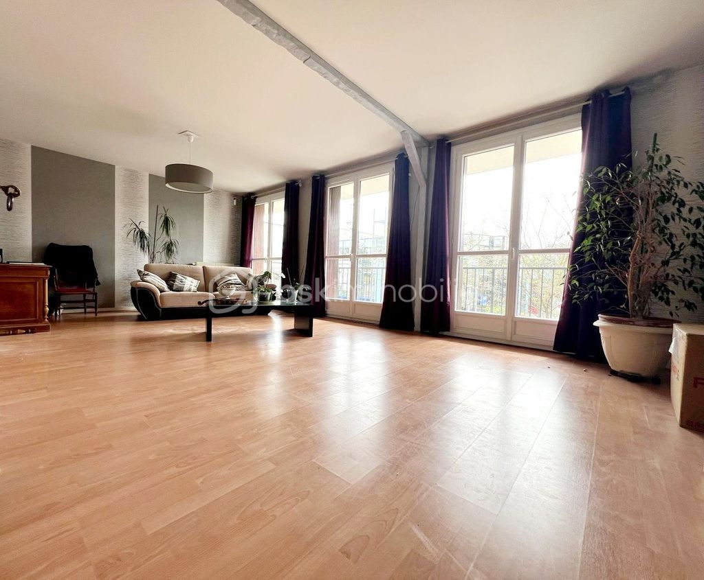 Achat appartement à vendre 3 pièces 75 m² - Joué-lès-Tours