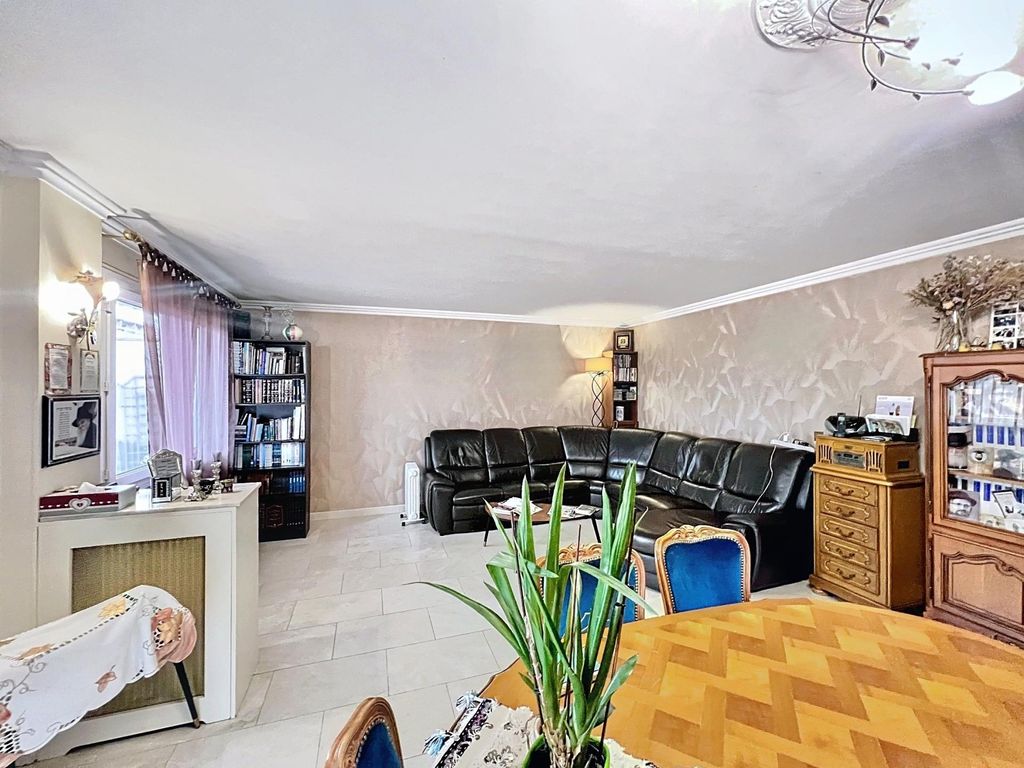 Achat appartement à vendre 4 pièces 95 m² - Garges-lès-Gonesse