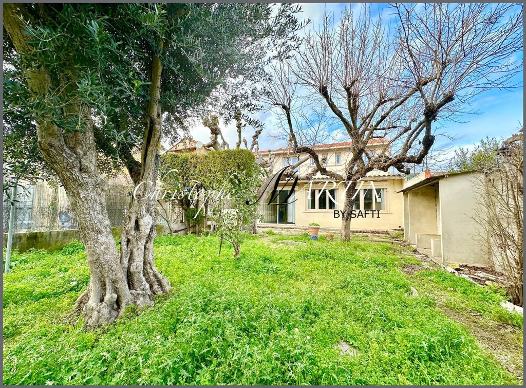 Achat maison à vendre 2 chambres 93 m² - Avignon