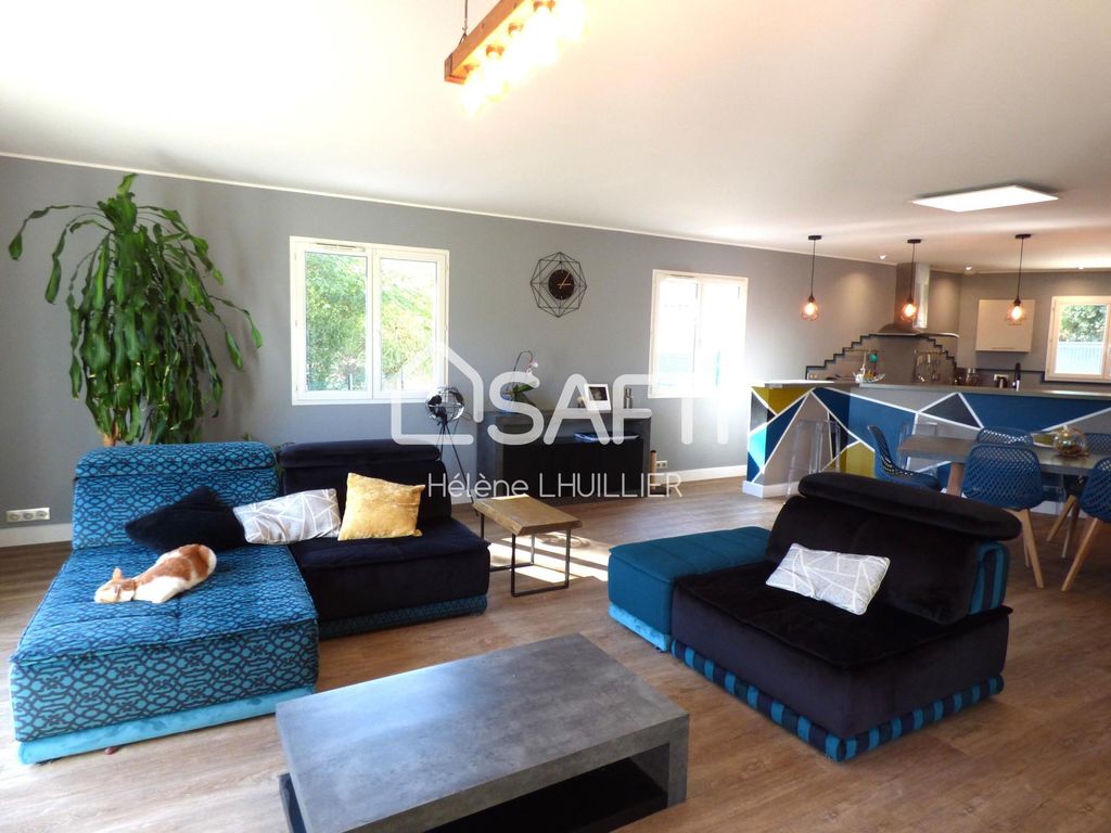 Achat maison à vendre 5 chambres 160 m² - Saint-Lys