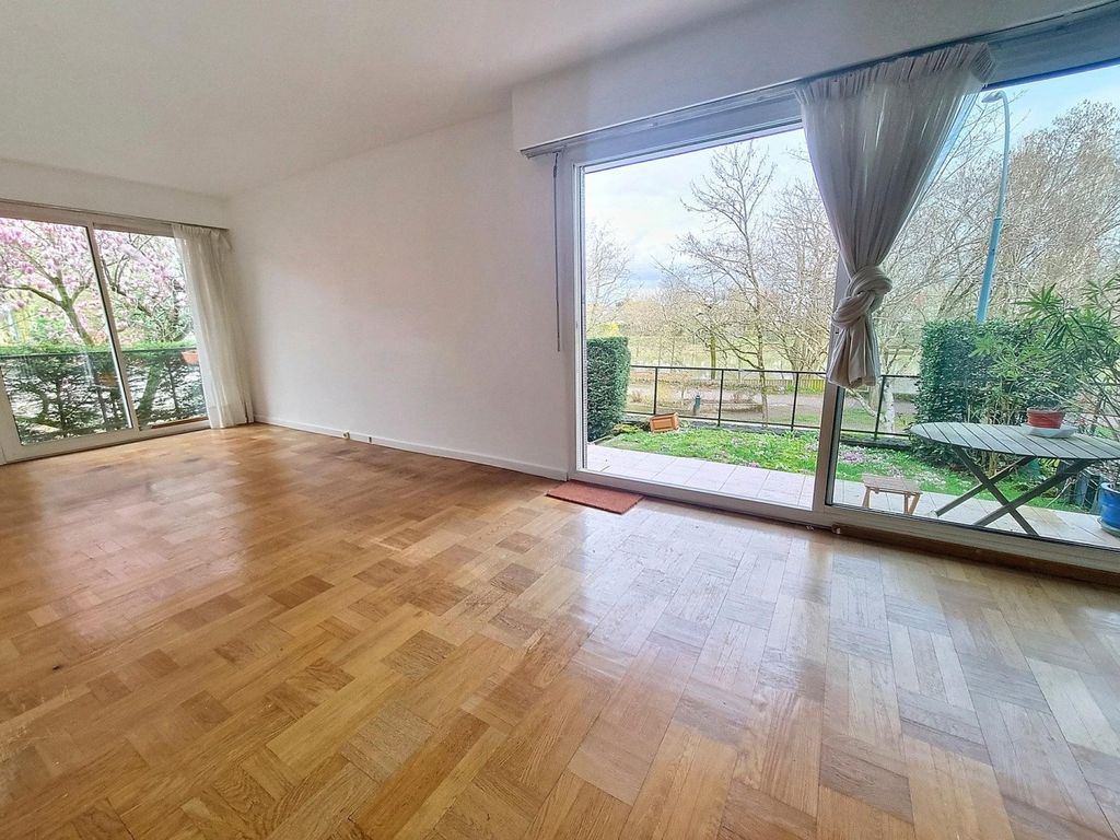 Achat appartement à vendre 4 pièces 99 m² - Saint-Maur-des-Fossés