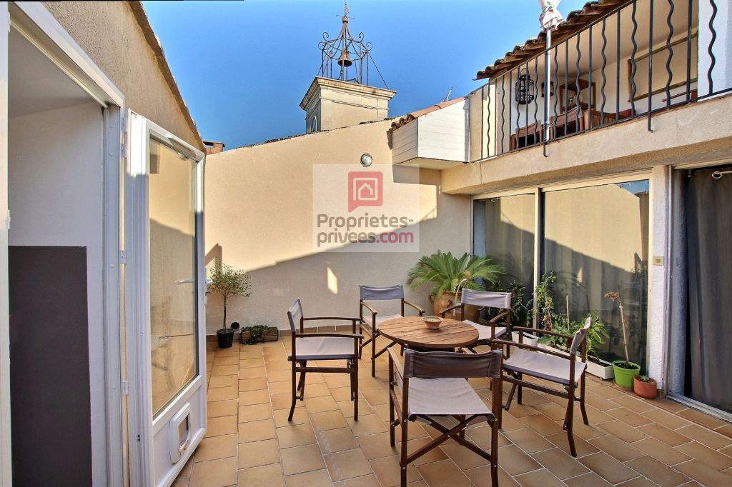 Achat maison à vendre 3 chambres 129 m² - Lourmarin