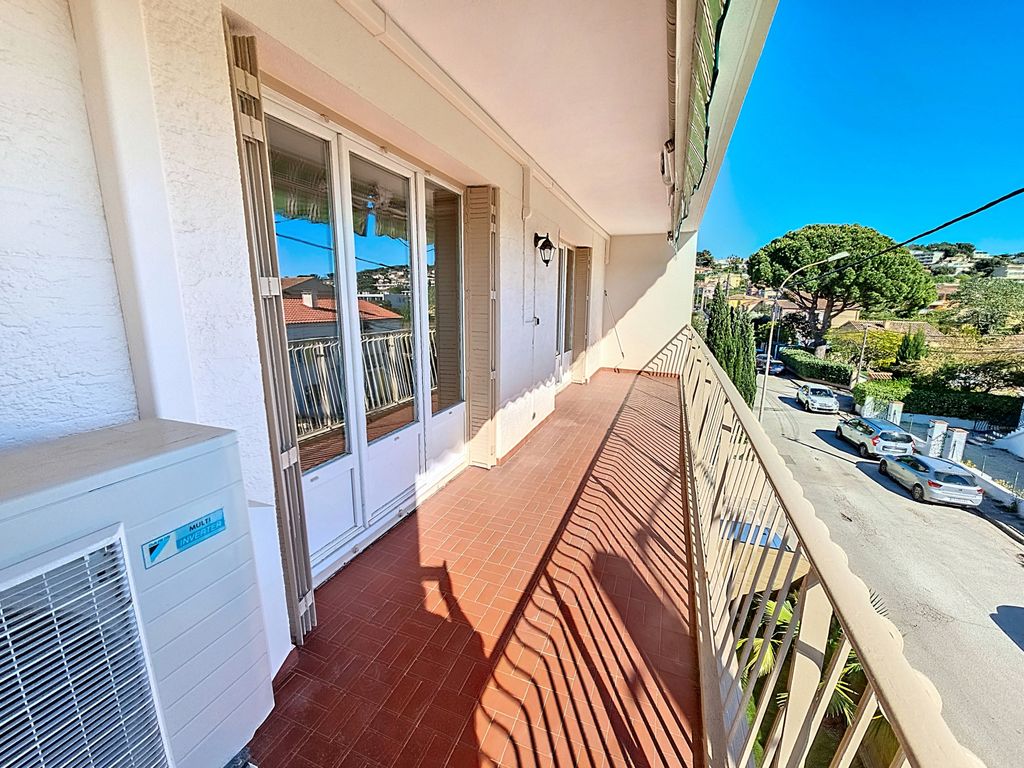 Achat appartement à vendre 3 pièces 65 m² - Six-Fours-les-Plages