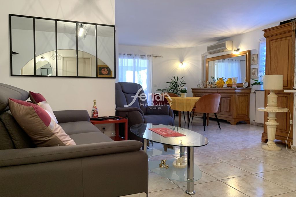 Achat appartement à vendre 2 pièces 64 m² - Draguignan