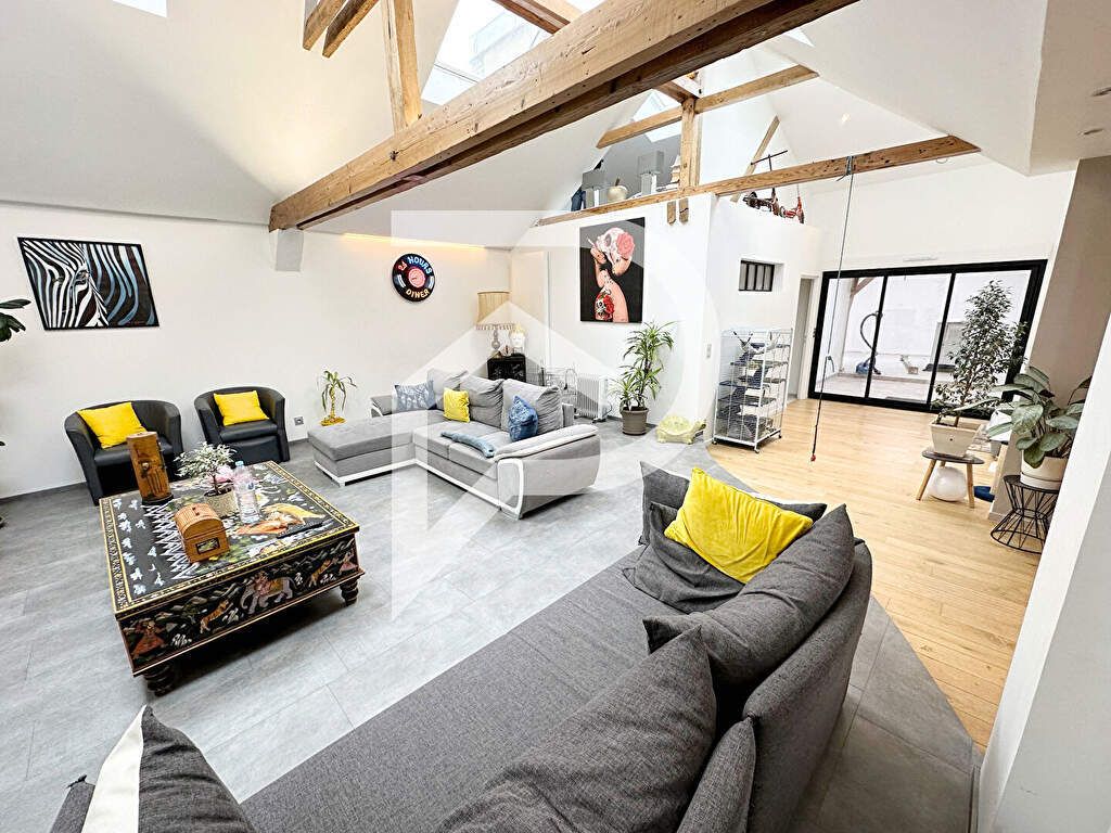 Achat loft à vendre 6 pièces 225 m² - Troyes