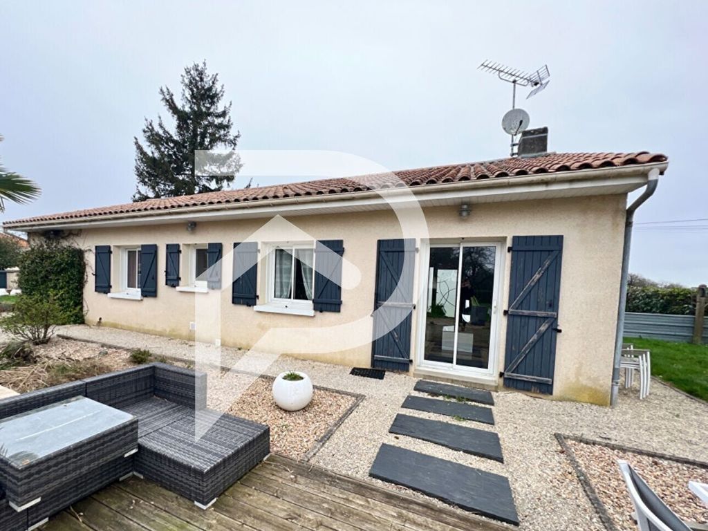 Achat maison à vendre 3 chambres 108 m² - Poitiers