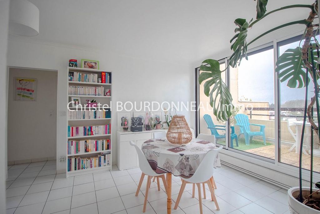 Achat appartement à vendre 3 pièces 64 m² - Gretz-Armainvilliers