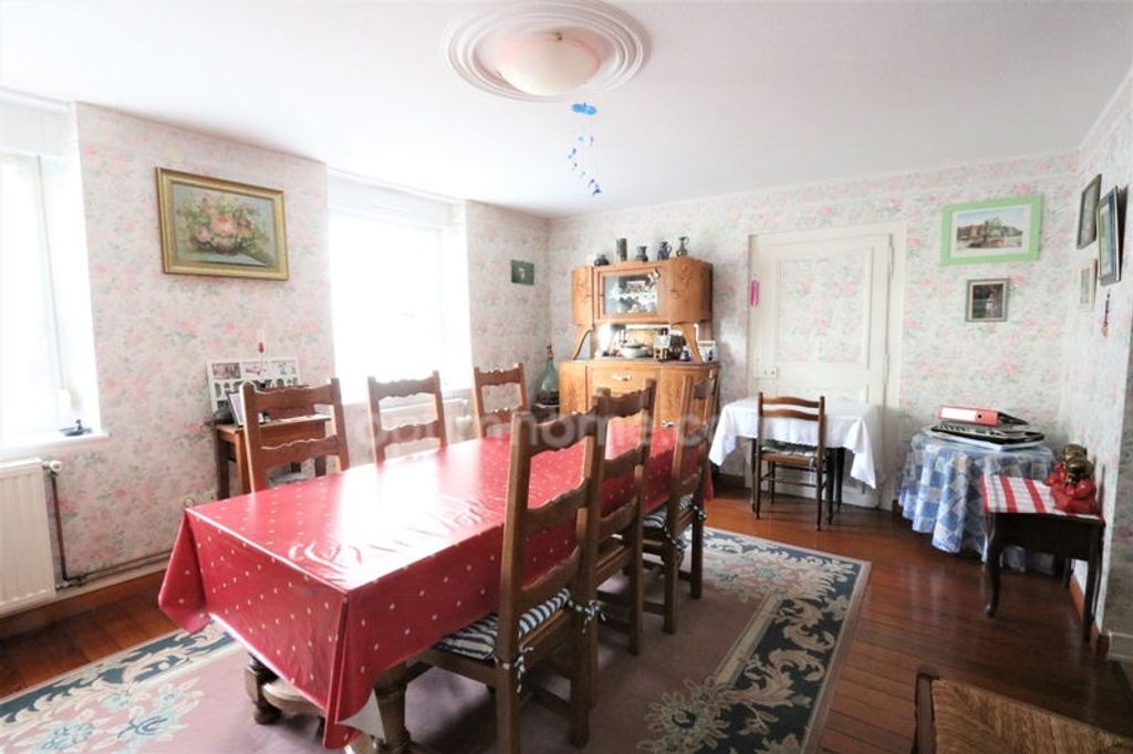 Achat maison à vendre 5 chambres 130 m² - Rettel