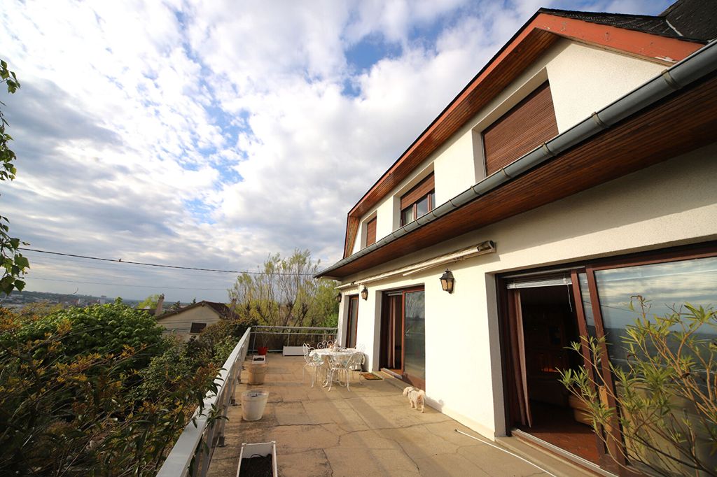 Achat maison à vendre 4 chambres 165 m² - Saintry-sur-Seine