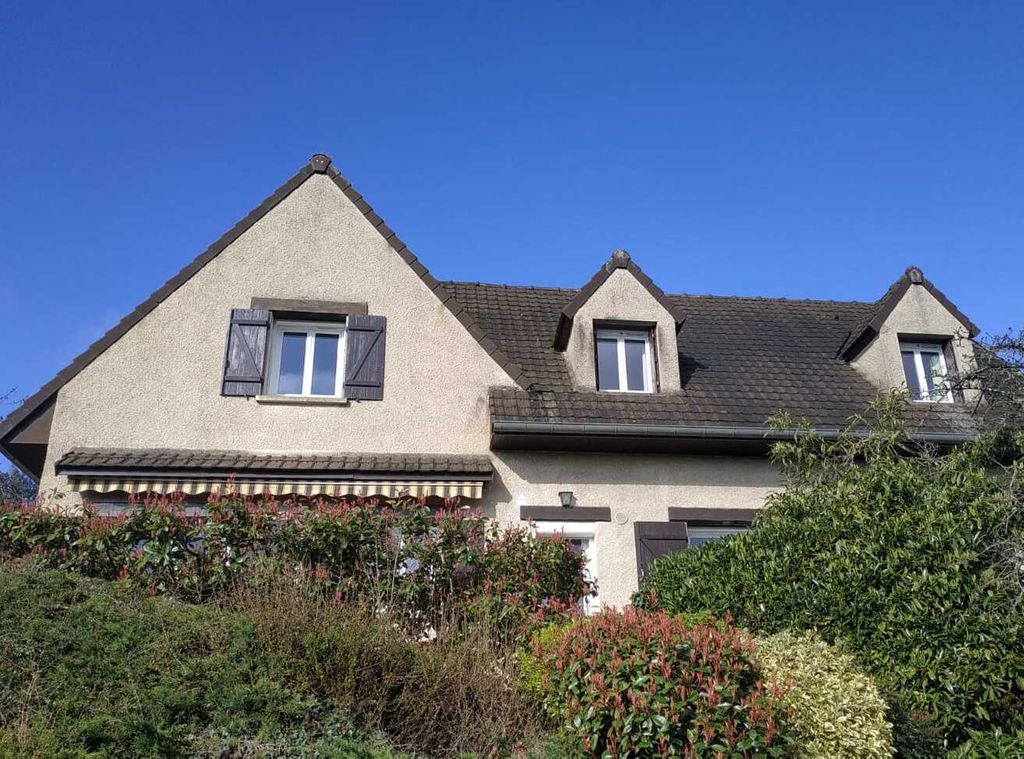 Achat maison à vendre 5 chambres 170 m² - Saint-Arnoult-en-Yvelines